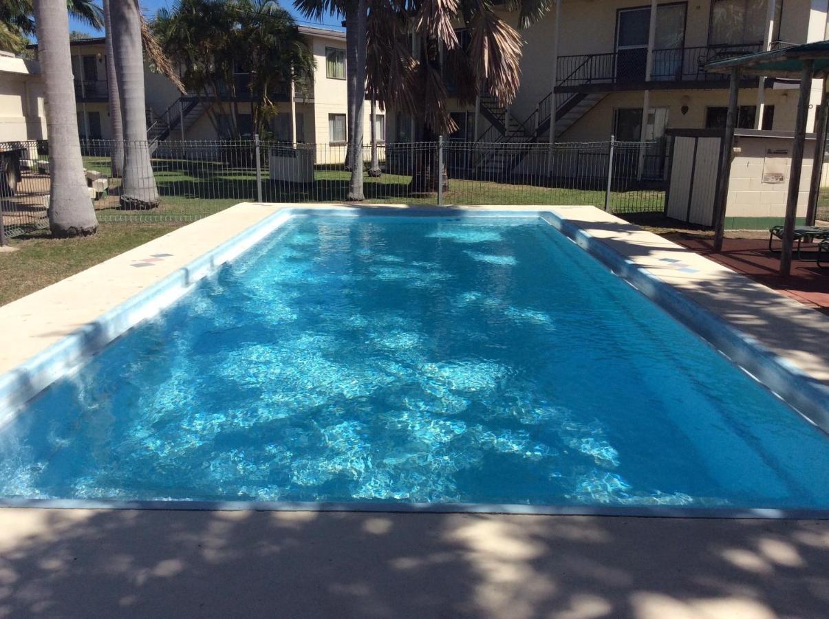 Ocean Breeze Units Apartment Bowen Exterior foto