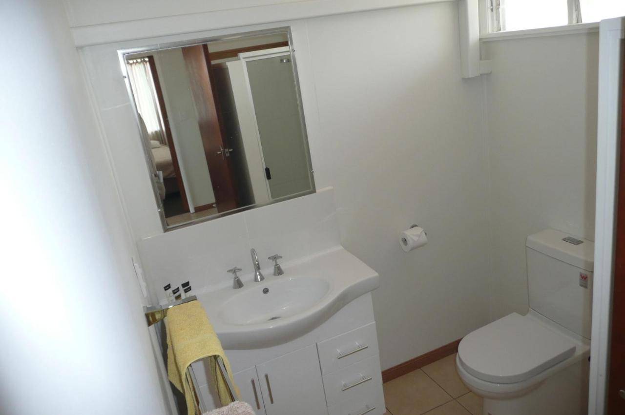 Ocean Breeze Units Apartment Bowen Cameră foto
